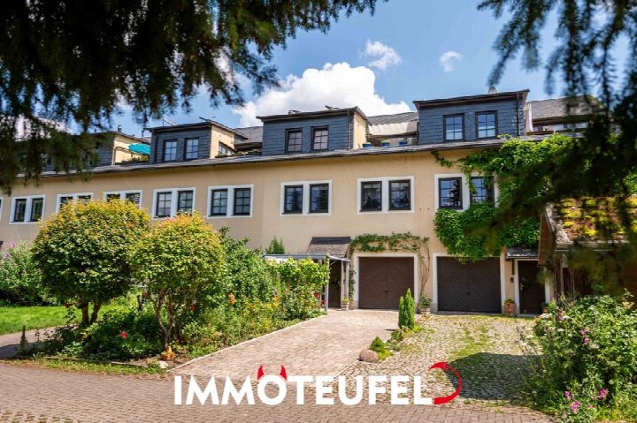 Wohntraum in Adelsberg | Einliegerwohnung, Dachterrasse, Kamin, Garage & sonniger Garten in 09127 Chemnitz